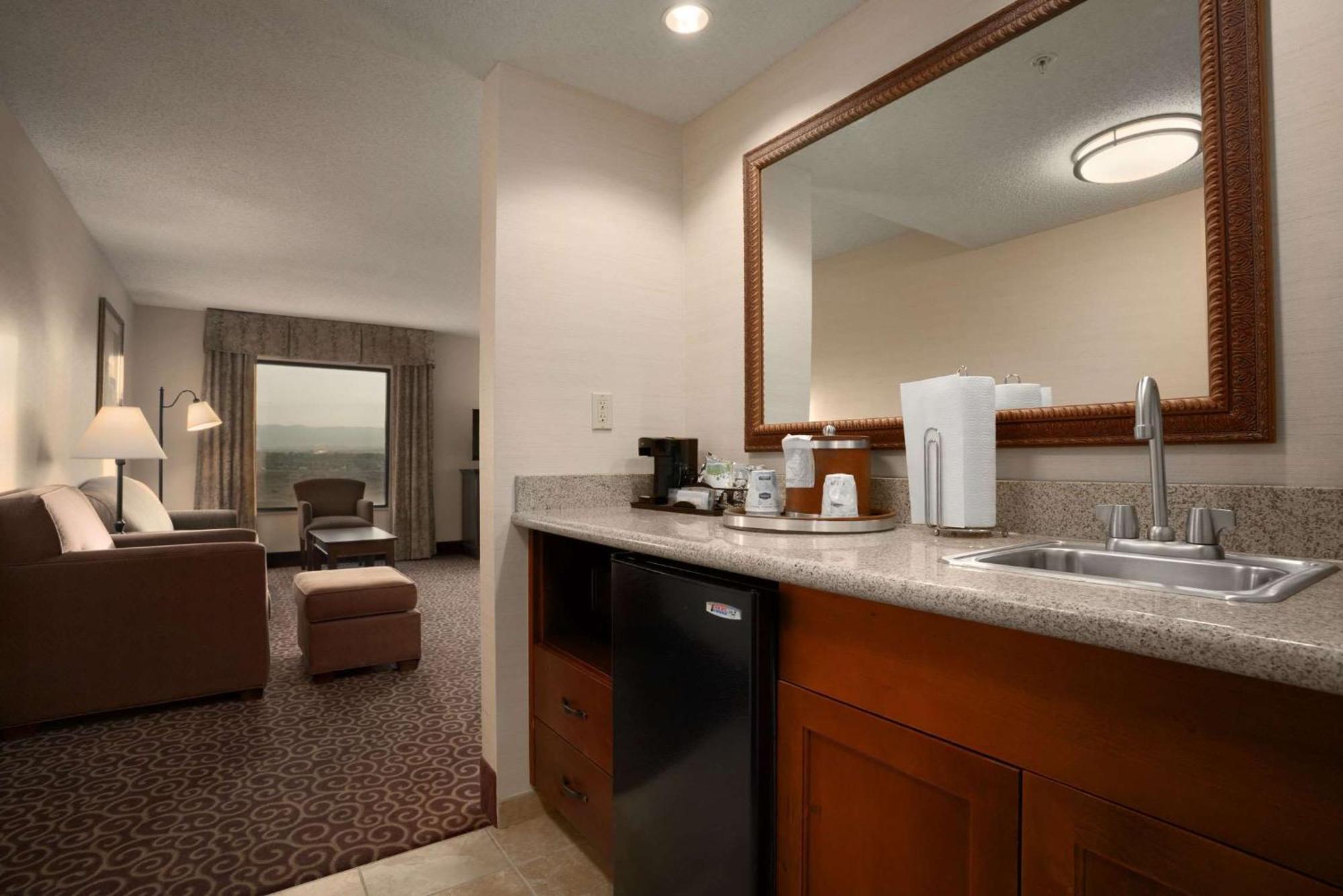 Hampton Inn Шеридан Экстерьер фото