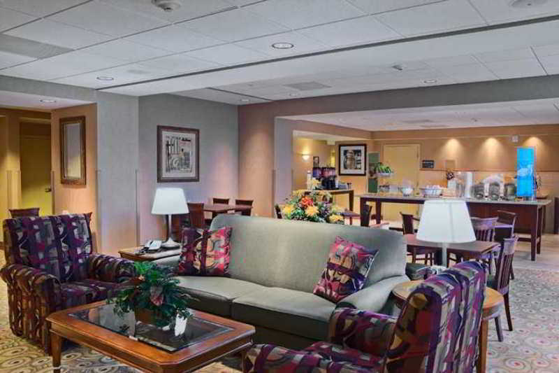 Hampton Inn Шеридан Номер фото
